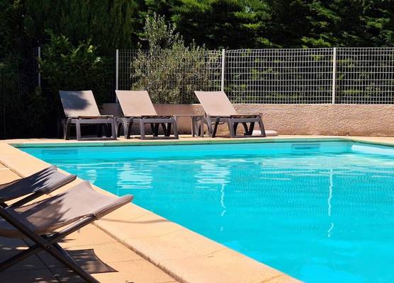 Logis Hôtel Le Mistral - Restaurant - Montélimar Sud 1