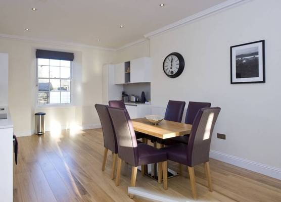 Destiny Scotland - Princes Street Residence 1