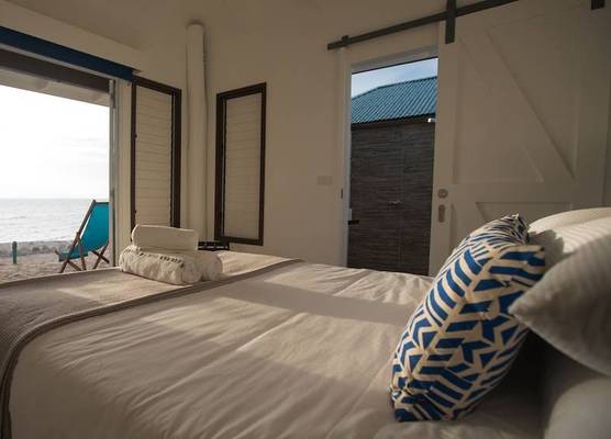 South Sea Island 1