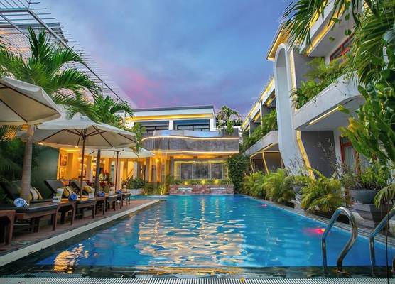 Cambana La Rivière Hotel 1
