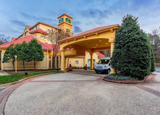 La Quinta by Wyndham Raleigh/Durham Southpoint 1