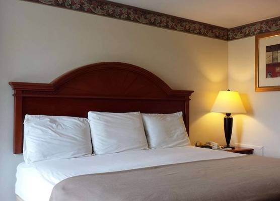 Americas Best Value Inn - Palmyra/Hershey 1