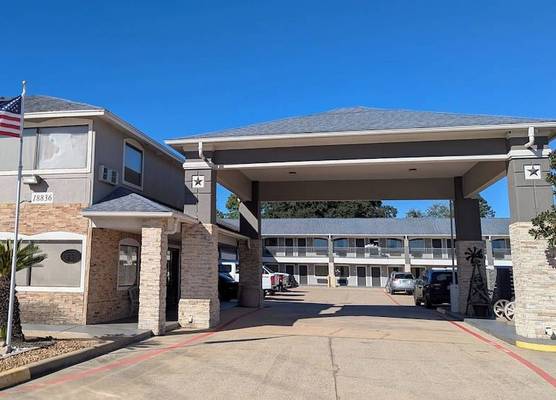 Platinum Inn 1