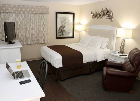 Klopfenstein Inn and Suites 1