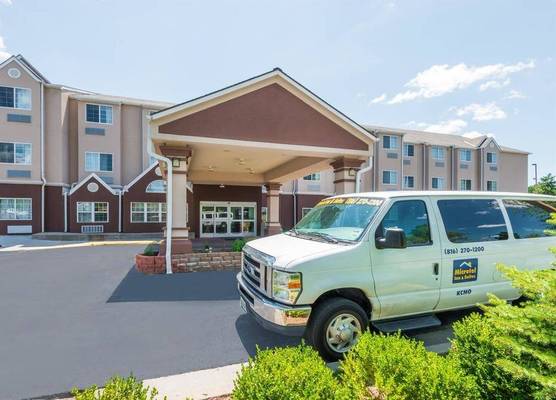 MICROTEL INN & SUITES BY WYNDHAM KANSAS CITY AIRP 1