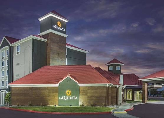 La Quinta by Wyndham Las Vegas Summerlin Tech 1