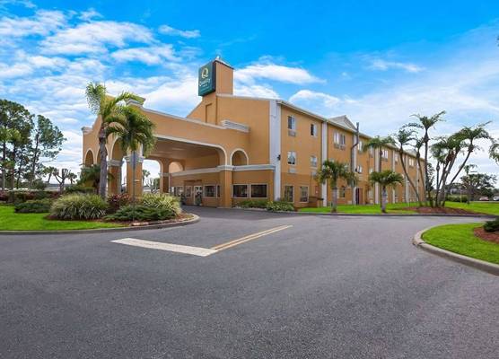 Quality Inn Sarasota I-75 1