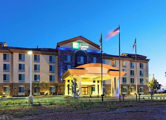Holiday Inn Express & Suites FRESNO NORTHWEST-HERNDON by IHG 1