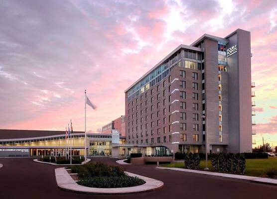 Four Points by Sheraton Lévis Convention Centre 1