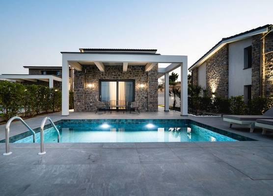 Terra Olivia Luxury Villas and Suites 1