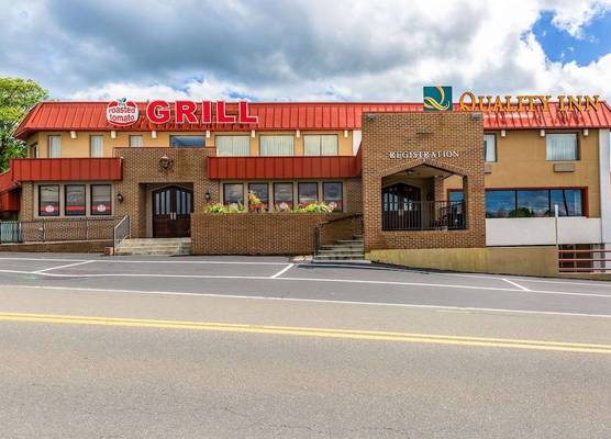Quality Inn East Stroudsburg - Poconos 1