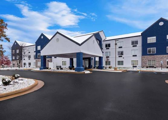 Best Western Plus Fenton 1
