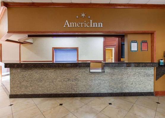 AmericInn by Wyndham La Crosse Riverfront Conference Center 1