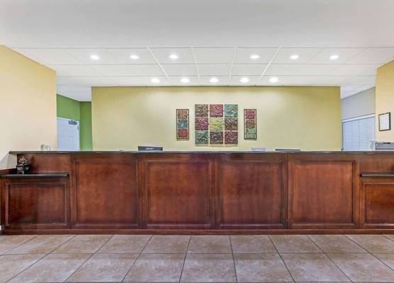 La Quinta by Wyndham Mobile Satsuma / Saraland 1