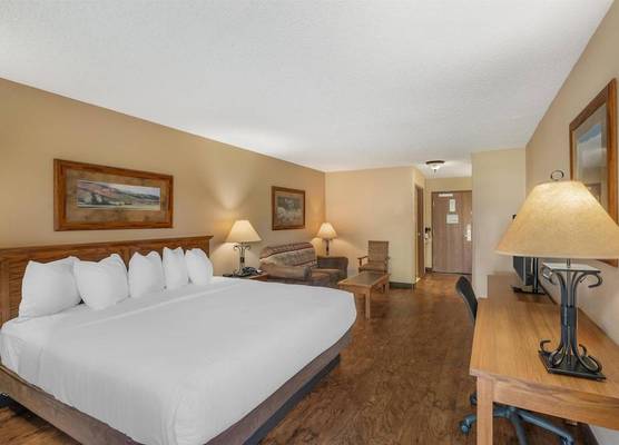 Best Western Plus Kelly Inn & Suites 1