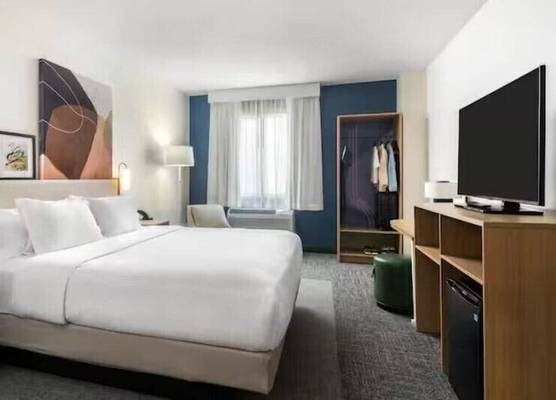 Spark by Hilton Galveston 1