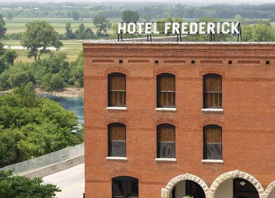 Hotel Frederick 1