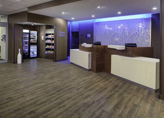 Fairfield Inn & Suites by Marriott Detroit Canton 1