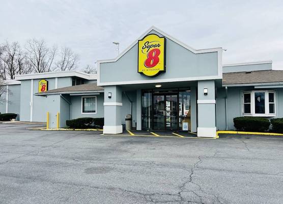 Super 8 by Wyndham Carlisle North 1
