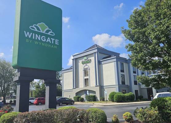 Wingate by Wyndham Greensboro-Coliseum 1