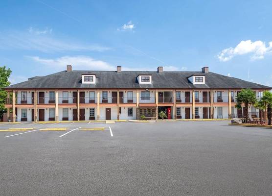 Baymont by Wyndham Commerce GA Near Tanger Outlets Mall 1