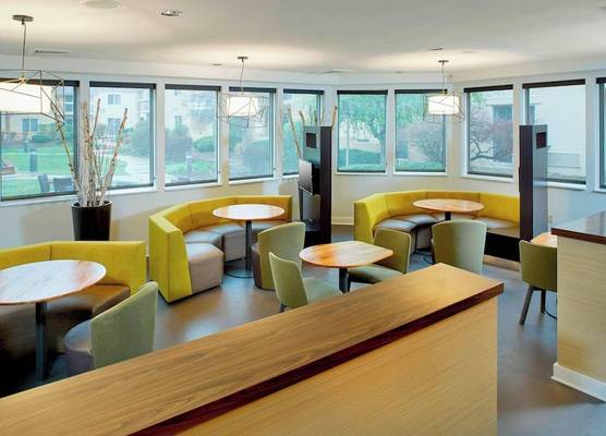 Courtyard by Marriott Lansing 1