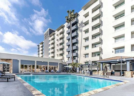 Four Points by Sheraton Los Angeles Westside 1