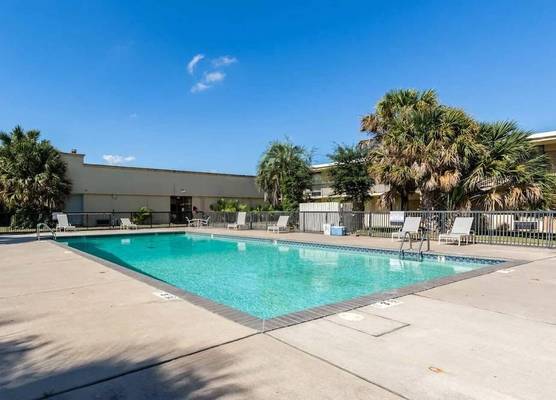 Eco Inn Suites by Hotel O Baytown 1