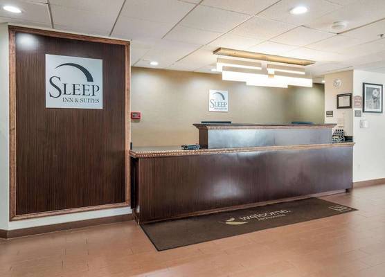 Sleep Inn & Suites Jacksonville near Camp Lejeune 1