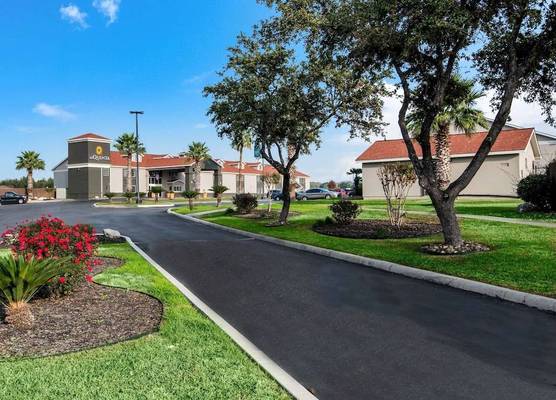 La Quinta Inn by Wyndham San Antonio Brooks City Base 1