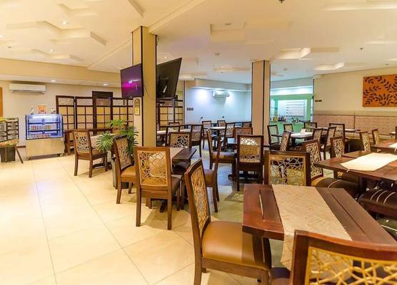 Microtel by Wyndham Davao 1