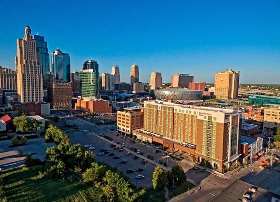 Courtyard by Marriott Kansas City Downtown/Convention Center 1