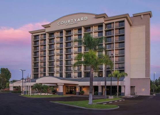 Courtyard by Marriott Los Angeles Pasadena/Monrovia 1