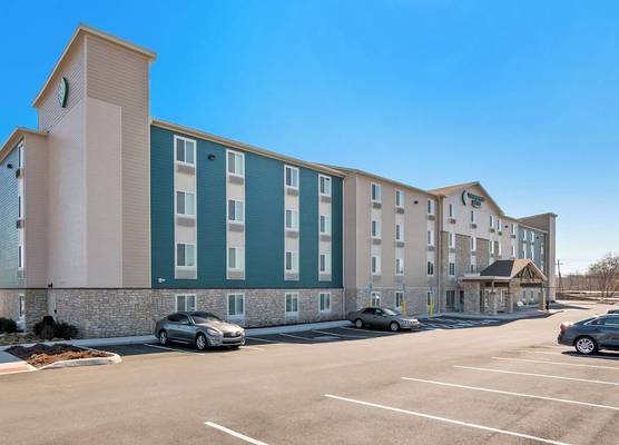 WoodSpring Suites Newington - Hartford South 1