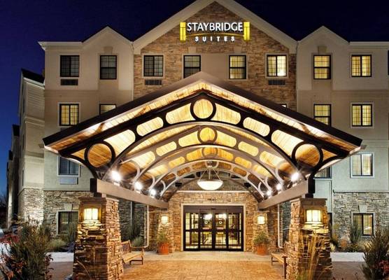 Staybridge Suites TOLEDO - ROSSFORD - PERRYSBURG by IHG 1