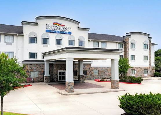 Baymont by Wyndham College Station 1