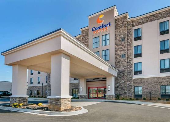 Comfort Suites North Tupelo 1