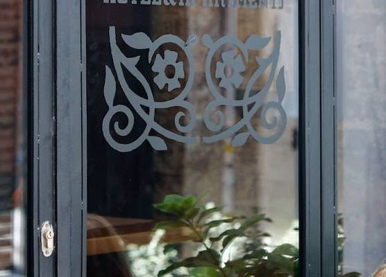 No11 Hotel & Apartments 1