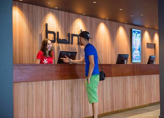 Bunk Backpackers 1