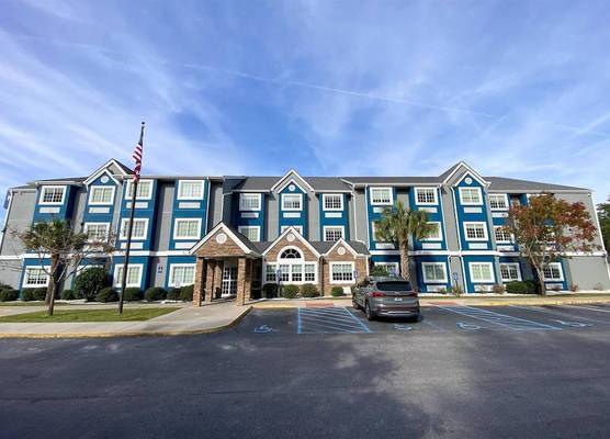 Microtel Inn & Suites by Wyndham Columbia 1