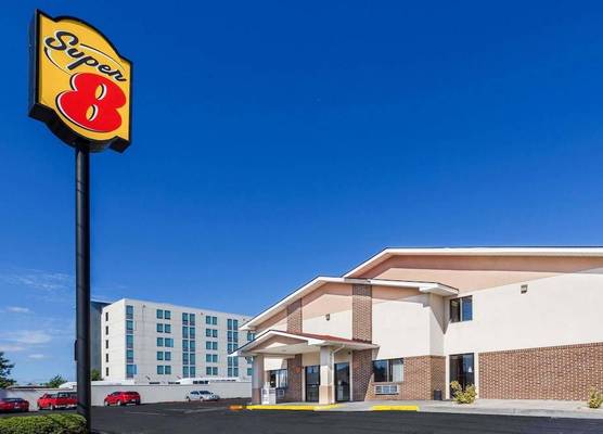 Super 8 by Wyndham Winchester VA 1