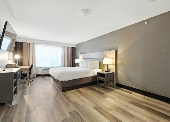 Country Inn & Suites by Radisson, Merrillville, IN 1