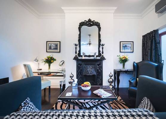 Strozzi Palace Suites by Mansley 1