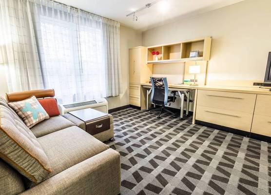 TownePlace Suites by Marriott Gilford 1
