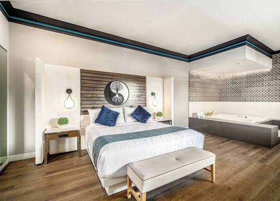 Aspire Inn Studios & Spas 1