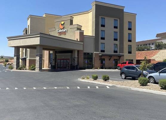 Comfort Suites St George - University Area 1