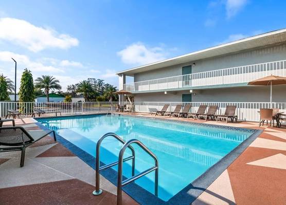 Quality Inn Orange City near Blue Spring State Park 1