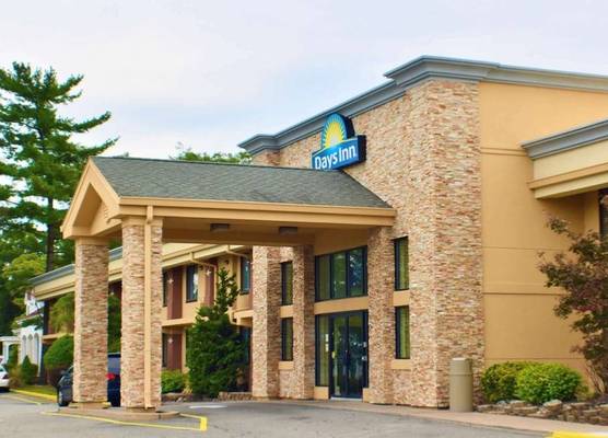 Days Inn by Wyndham Wayne 1