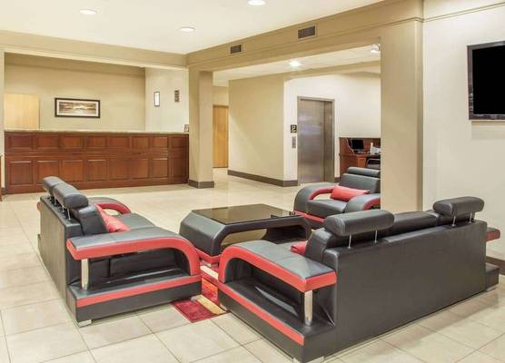 Hawthorn Extended Stay by Wyndham Bloomington 1