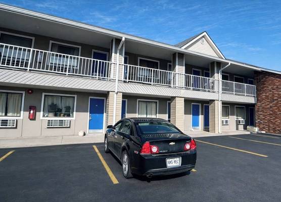 Residential Suites Grain Valley by Hotel O I 70 1